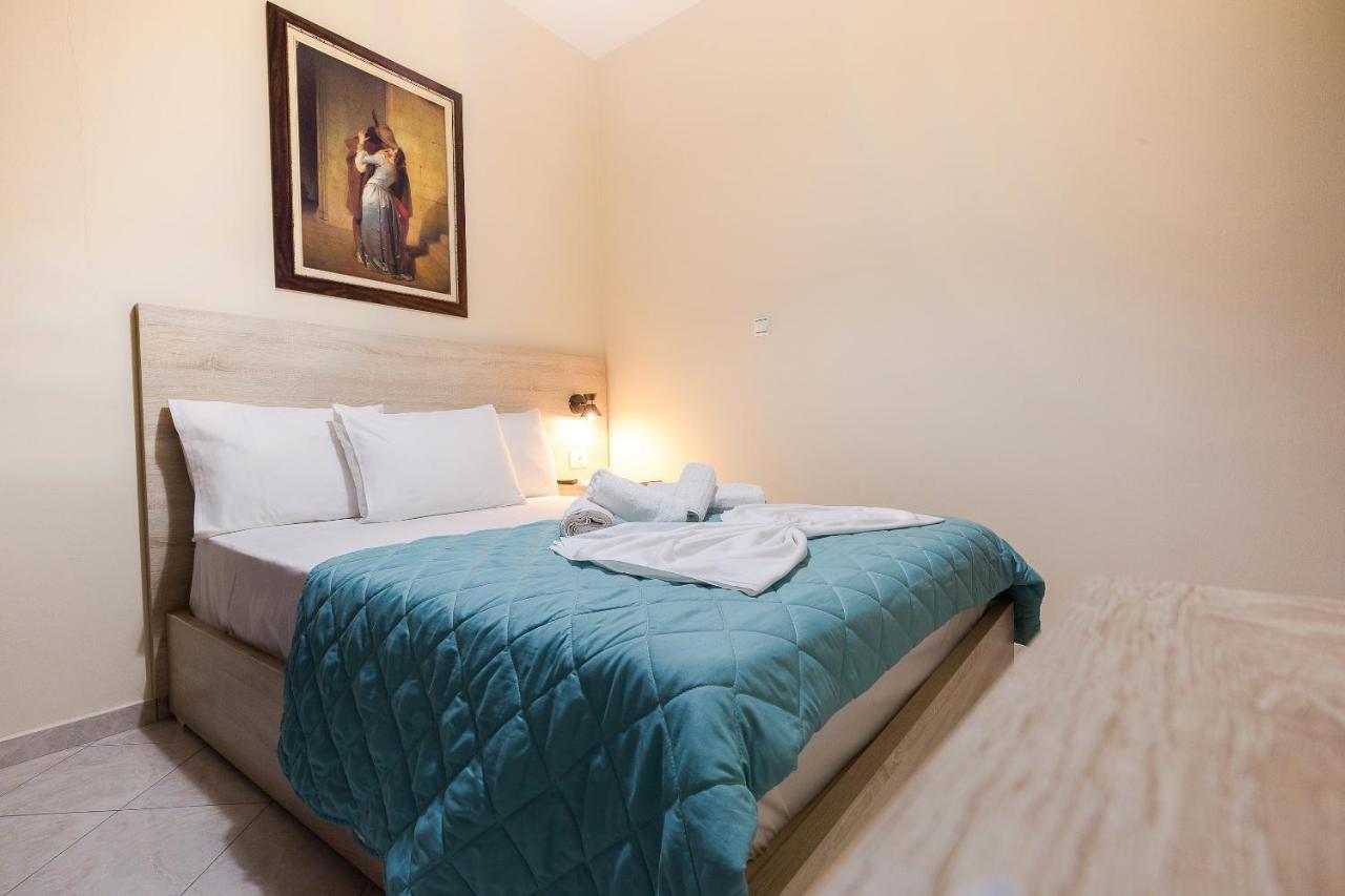 Mavros Molos Seaside Apartment Kissamos Exterior photo