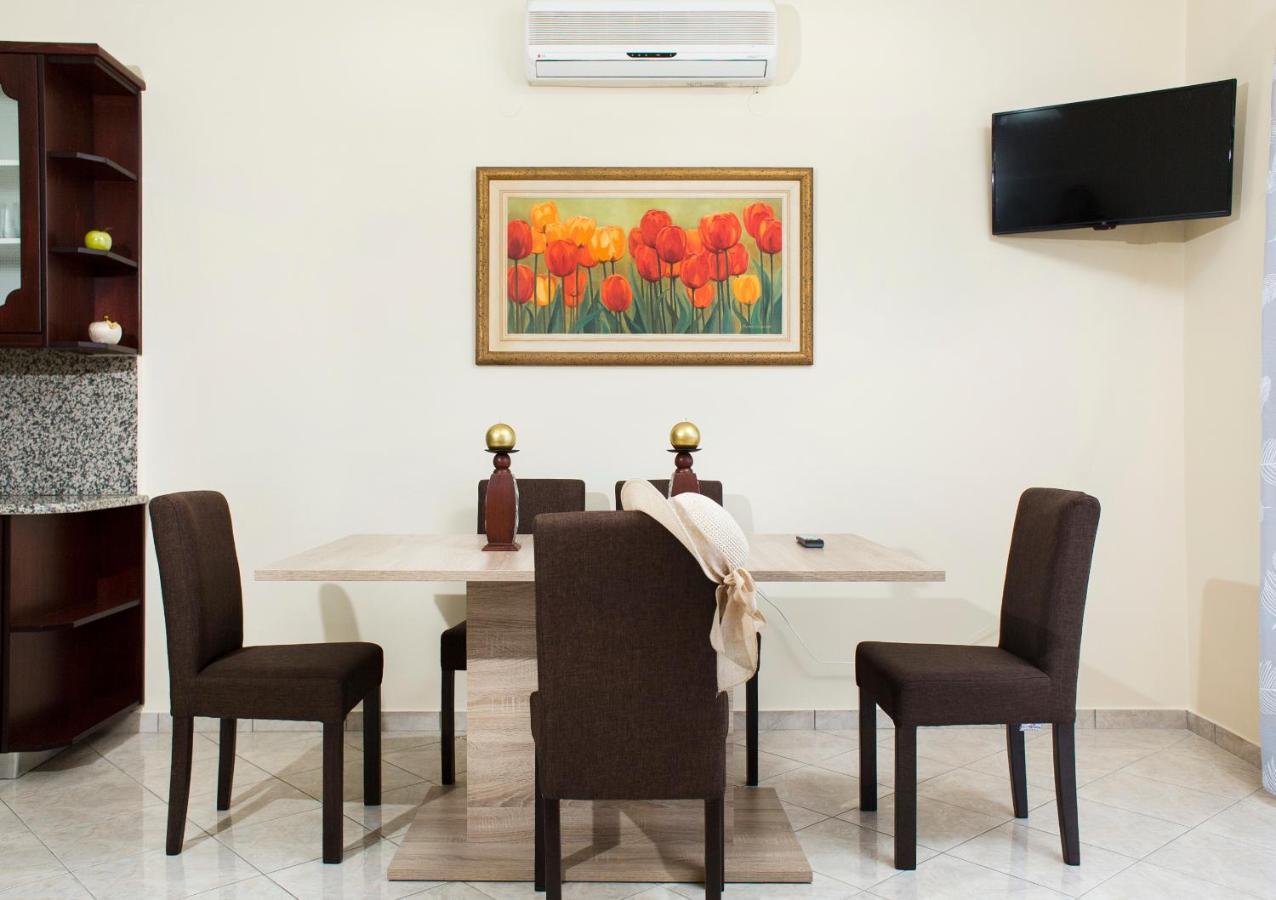 Mavros Molos Seaside Apartment Kissamos Exterior photo